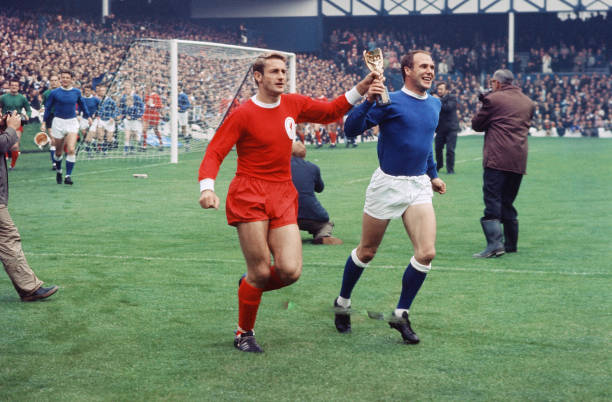 据意大利著 据意大利著